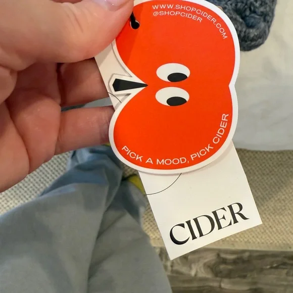 Cider Grey Chunky Knit Zip-Up Sweater – Size Small - Picture 6 of 8